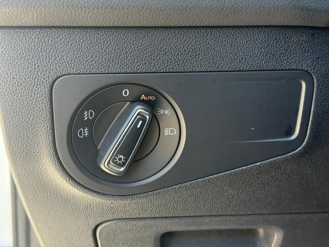 Volkswagen Tiguan - Photo 11