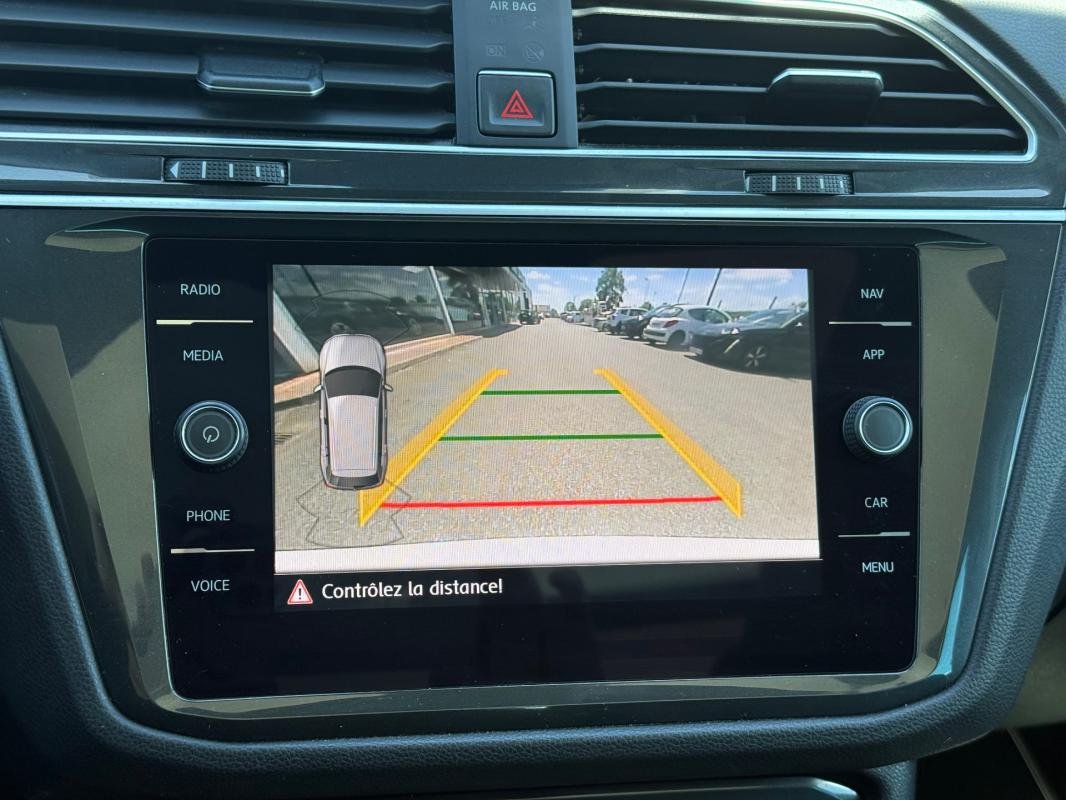 Volkswagen Tiguan - Photo 18