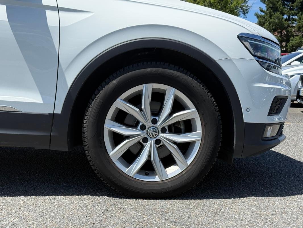 Volkswagen Tiguan - Photo 26