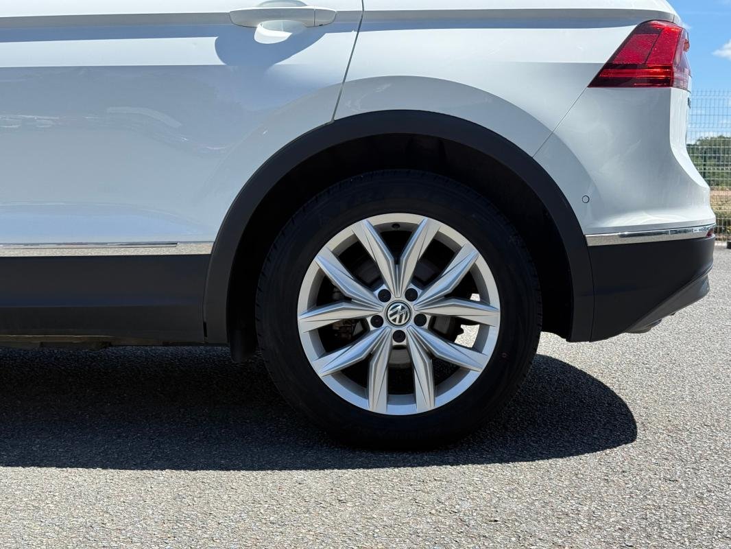 Volkswagen Tiguan - Photo 28
