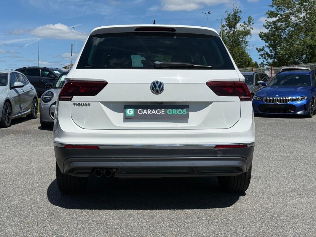 Volkswagen Tiguan - Photo 4