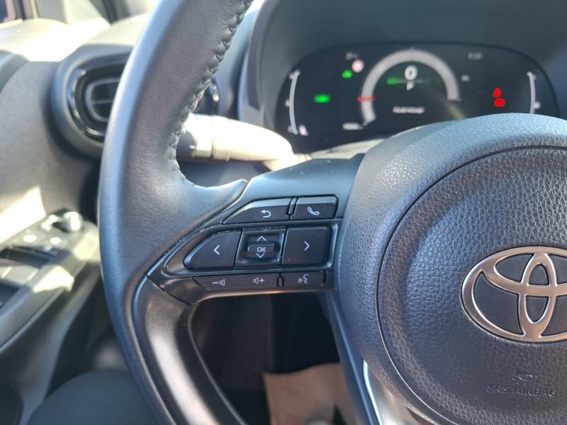 Toyota Yaris - Photo 18