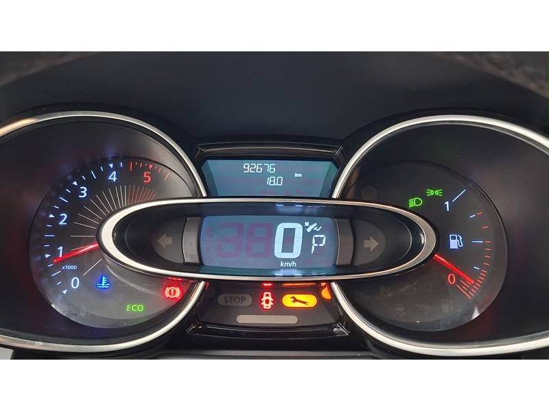 Renault Clio - Photo 24