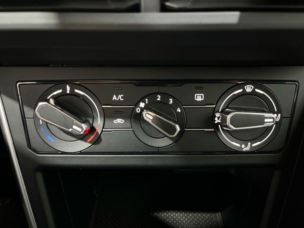Volkswagen Polo - Photo 20