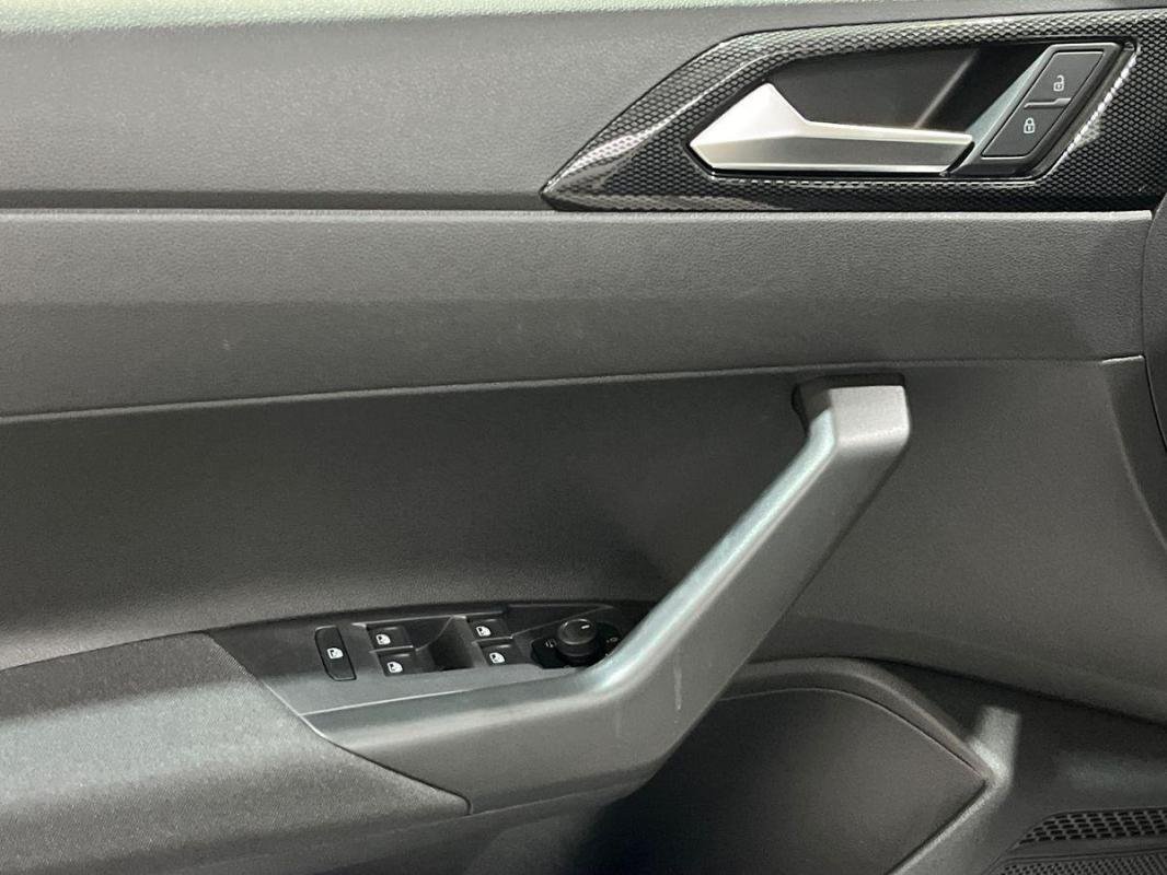 Volkswagen Polo - Photo 15