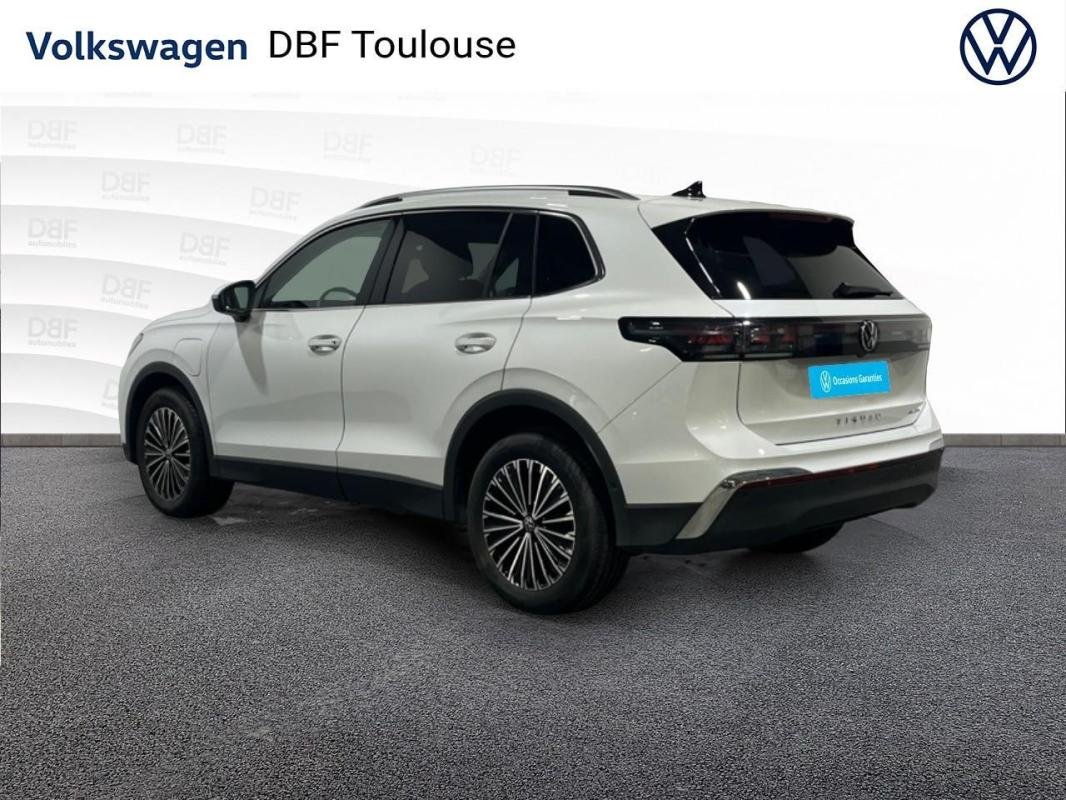 Volkswagen Tiguan - Photo 3
