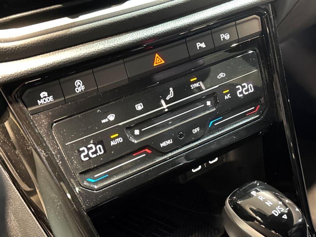 Volkswagen T-Roc - Photo 19