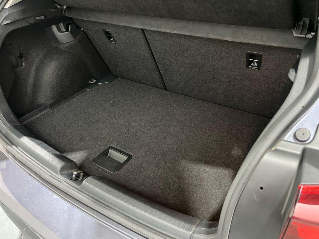 Volkswagen Polo - Photo 32