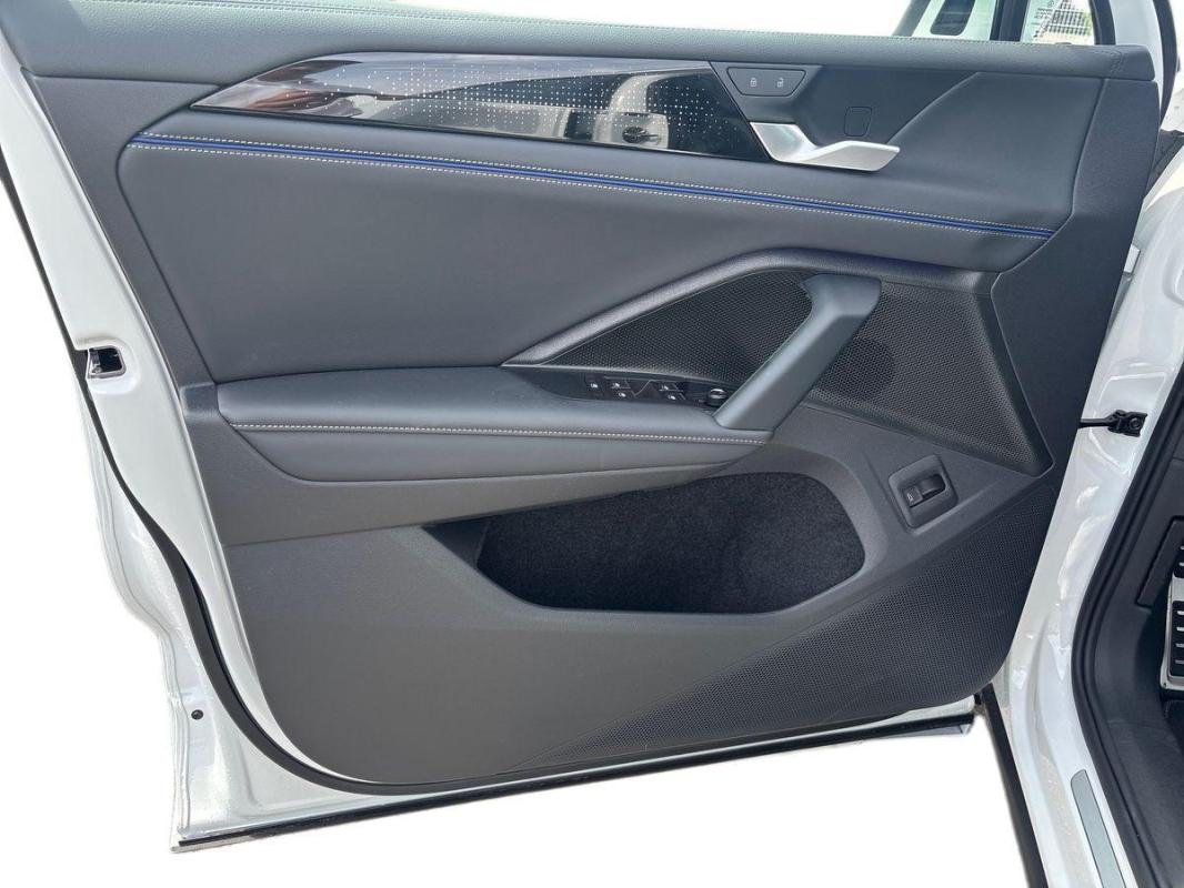 Volkswagen Tiguan - Photo 15