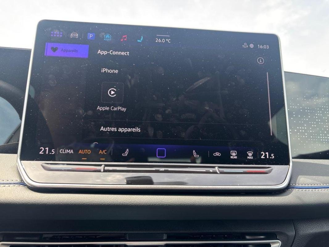 Volkswagen Tiguan - Photo 17
