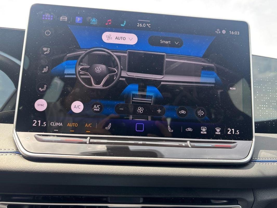 Volkswagen Tiguan - Photo 19