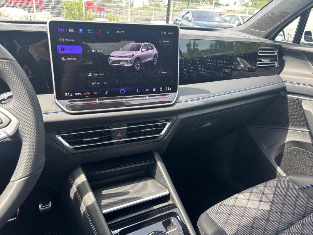 Volkswagen Tiguan - Photo 10
