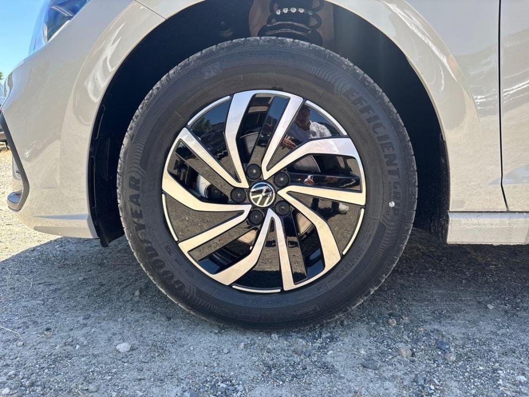 Volkswagen Polo - Photo 29