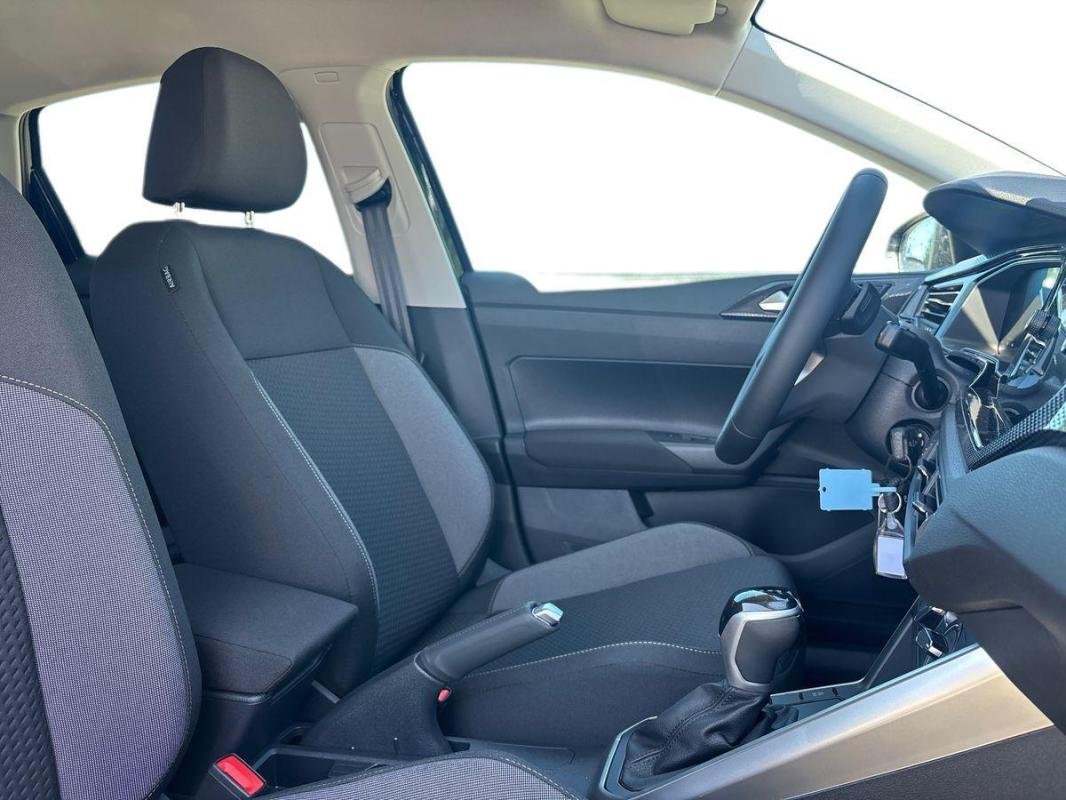 Volkswagen Polo - Photo 13