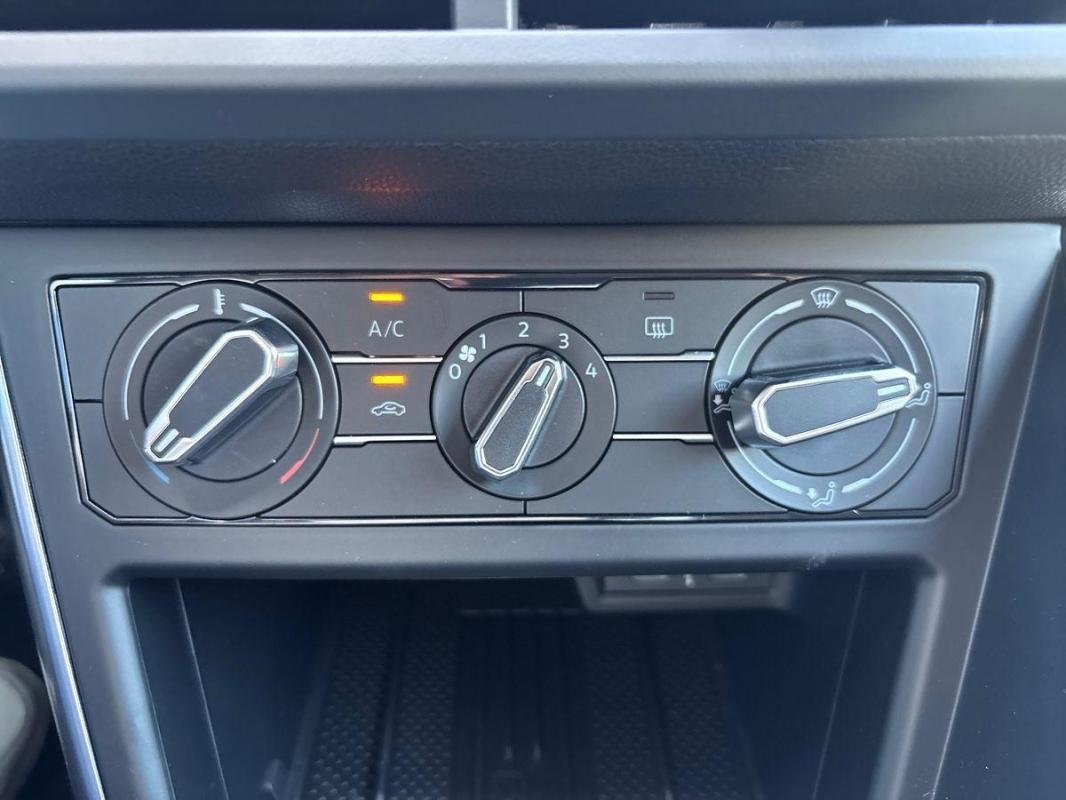 Volkswagen Polo - Photo 19