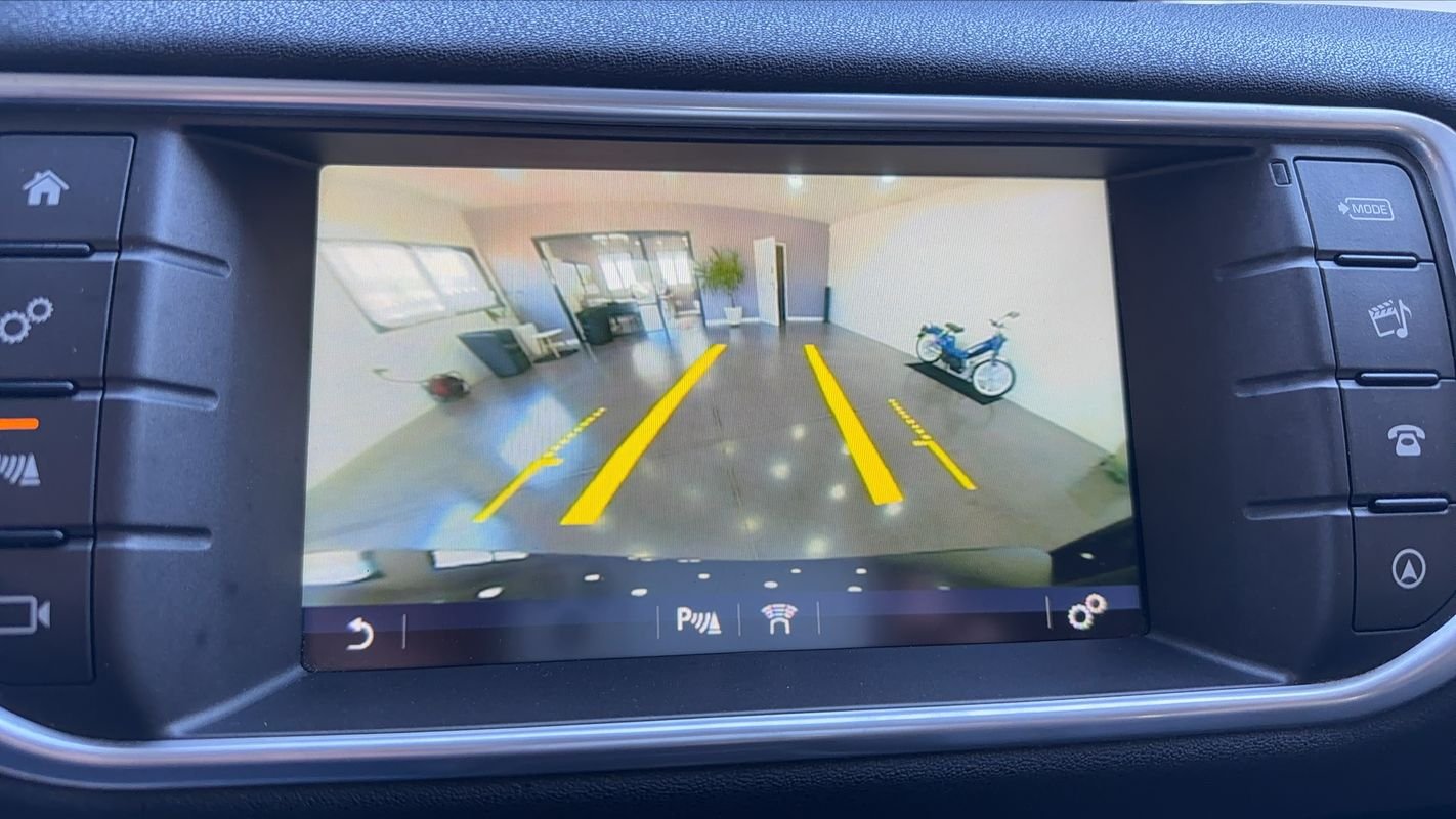Land Rover Range Rover Evoque - Photo 23