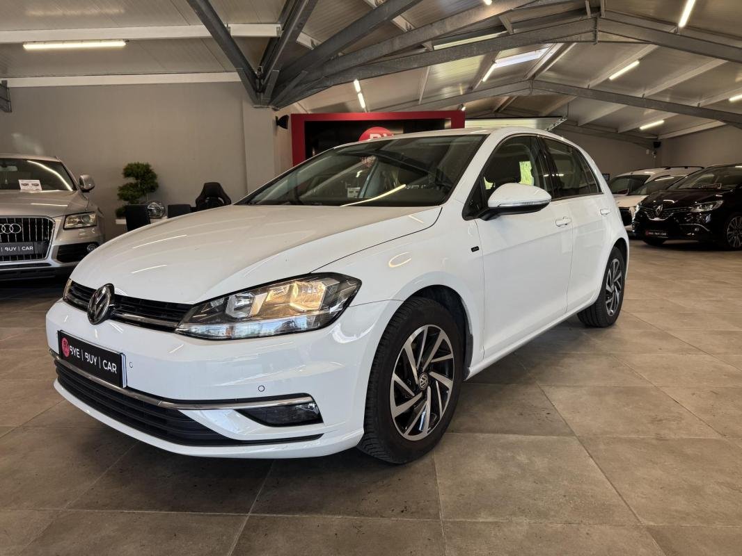 Volkswagen Golf - Photo 1