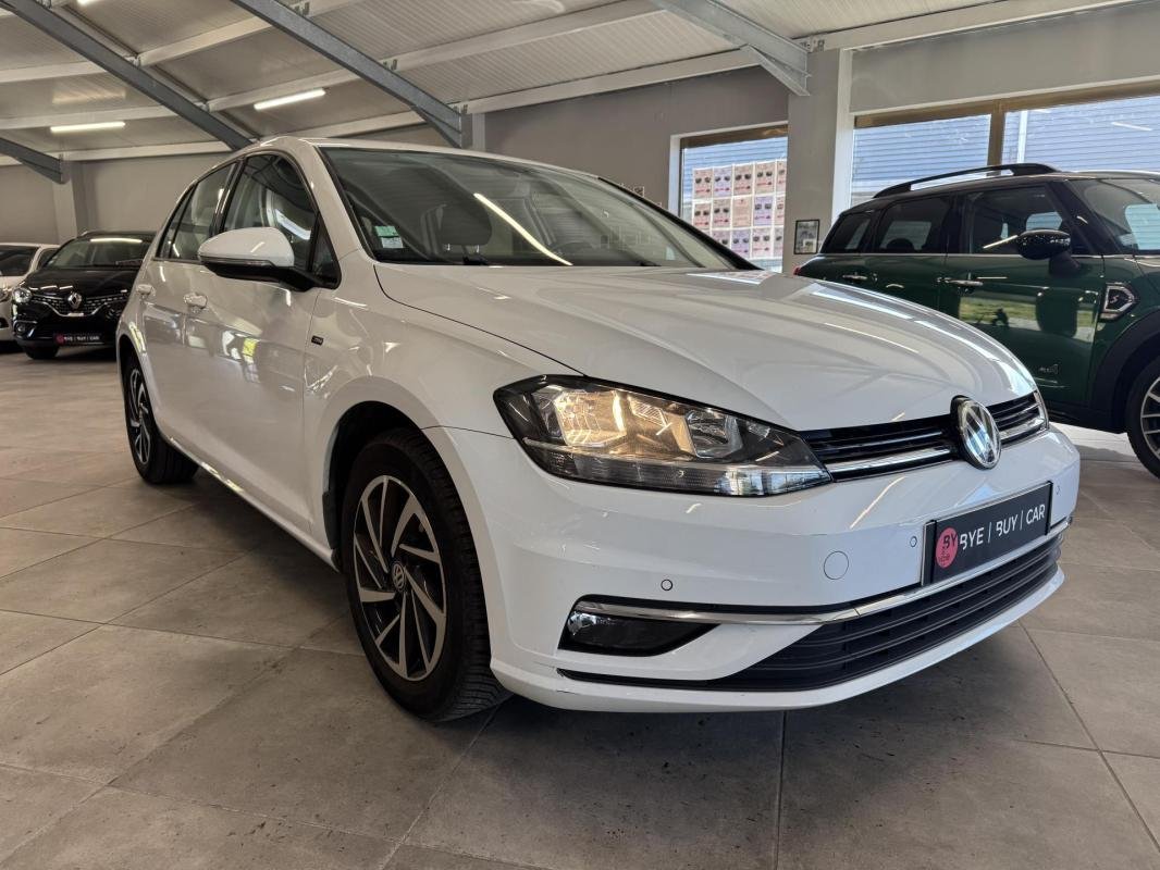 Volkswagen Golf - Photo 2