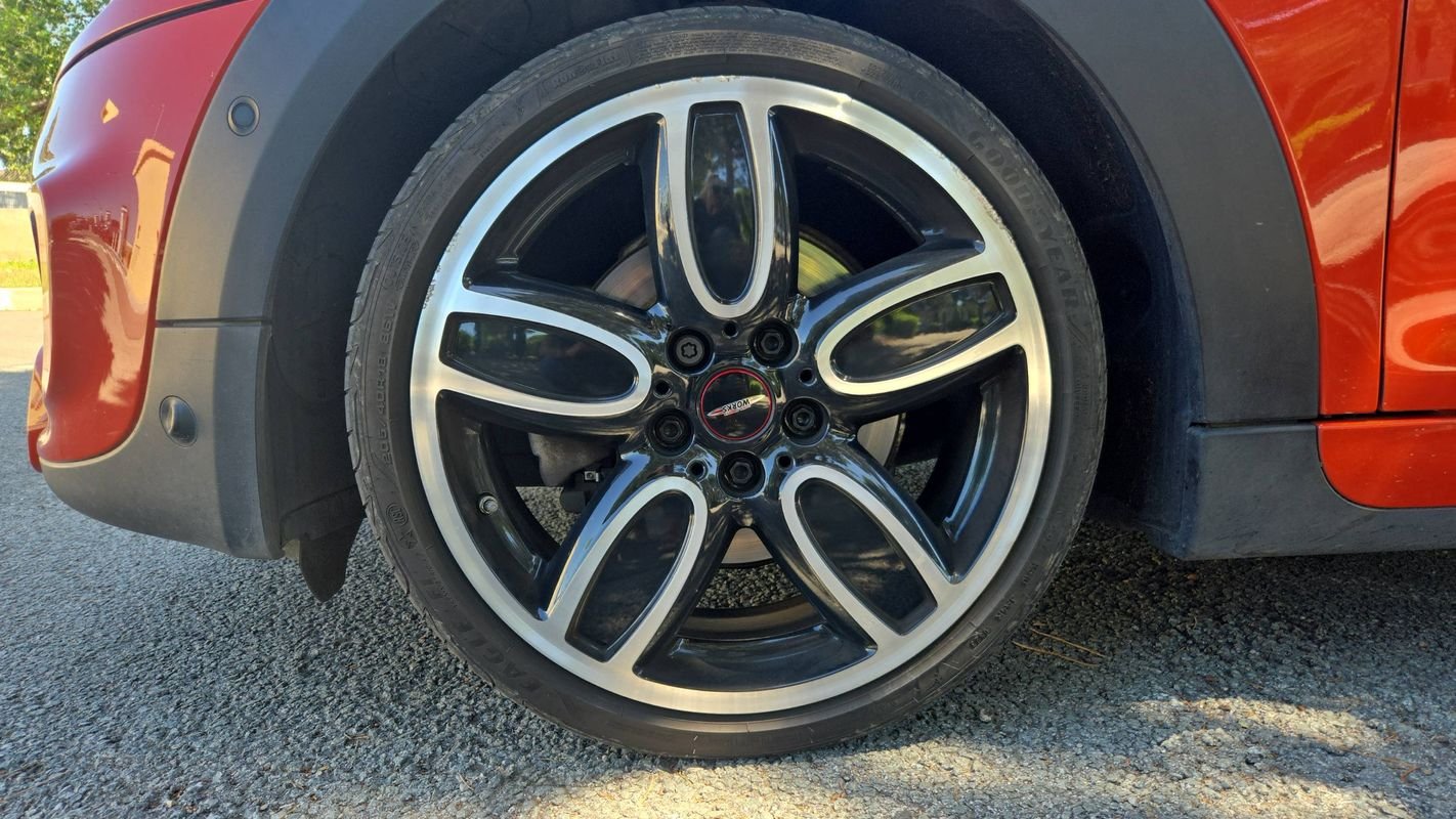 Mini Cooper S - Photo 18