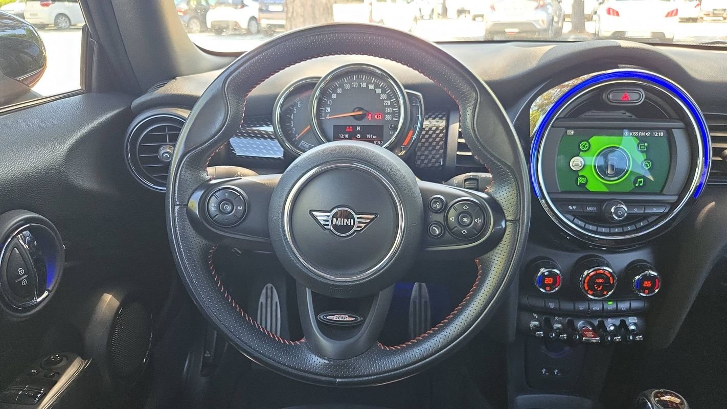 Mini Cooper S - Photo 24