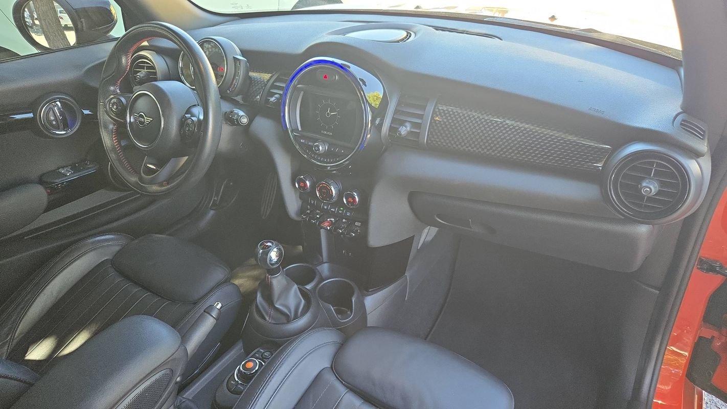 Mini Cooper S - Photo 10