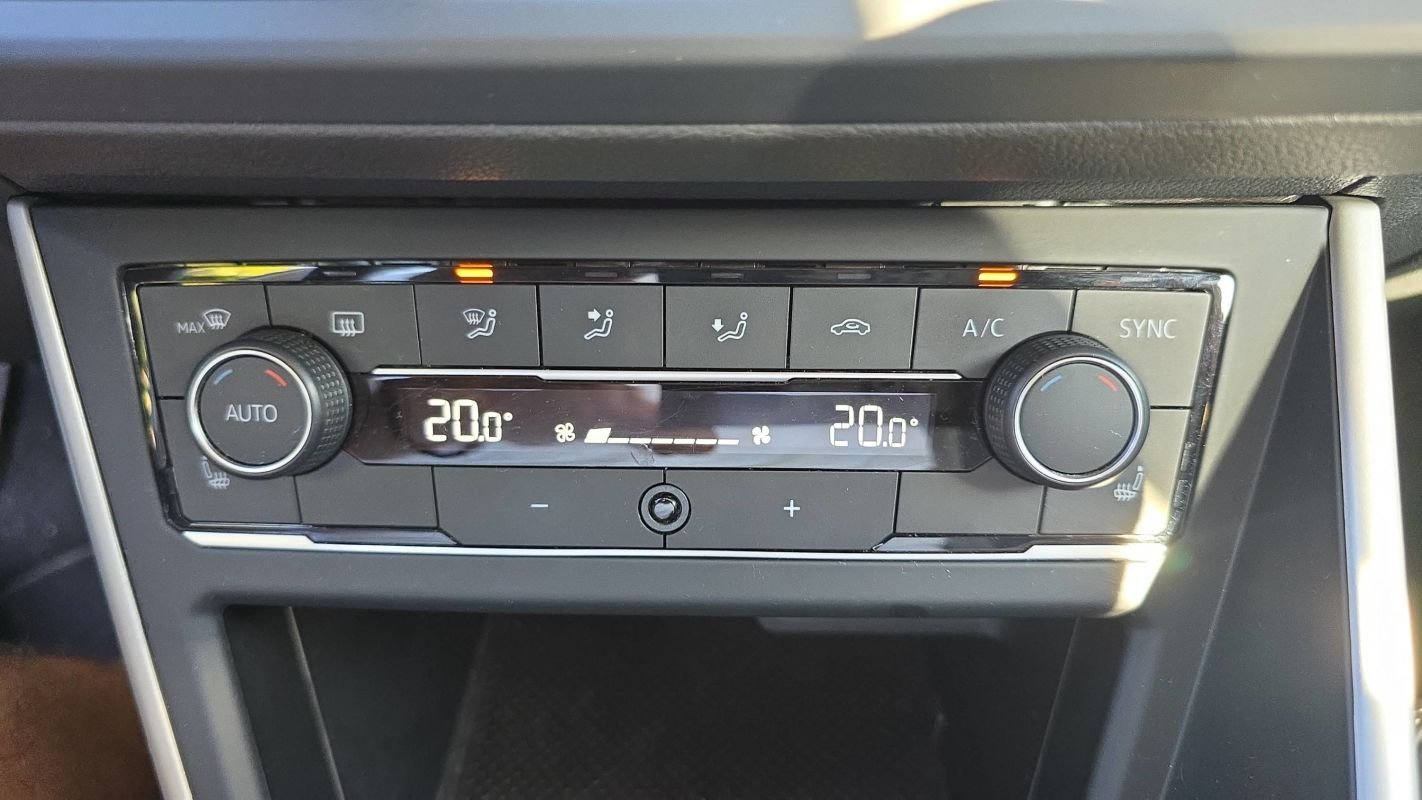 Volkswagen Polo - Photo 13