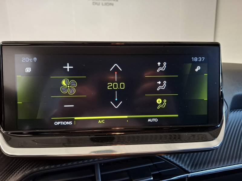 Peugeot 208 - Photo 25