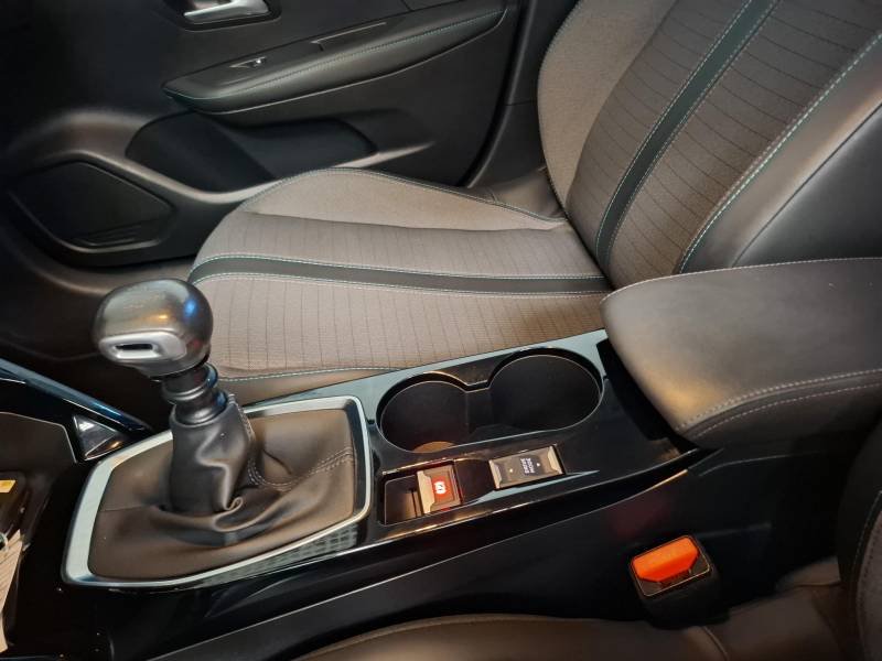 Peugeot 208 - Photo 27
