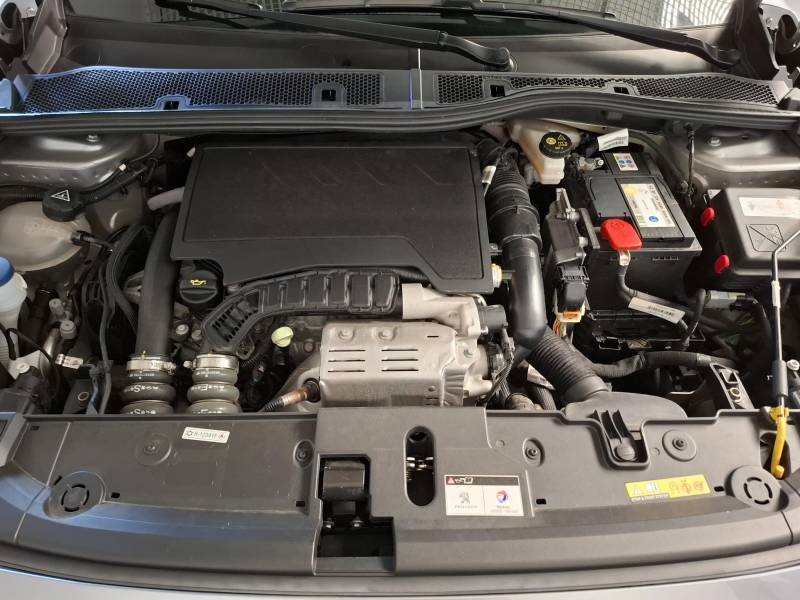 Peugeot 208 - Photo 35