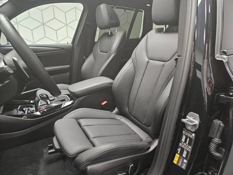BMW X3 - Photo 35