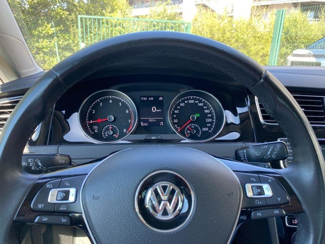 Volkswagen Golf - Photo 17