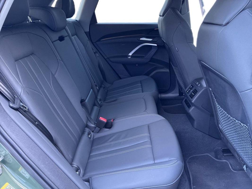 Audi Q5 - Photo 21