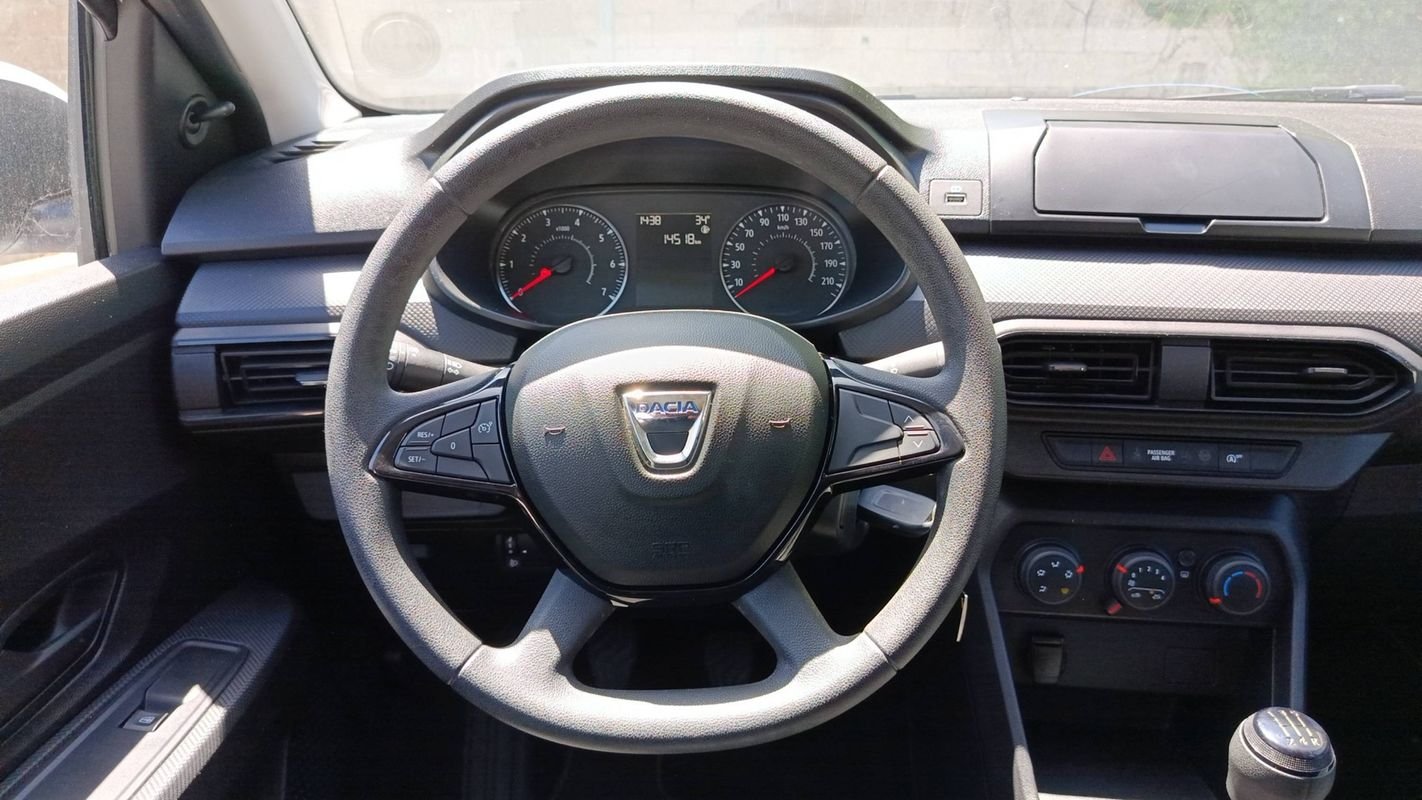 Dacia Sandero - Photo 22