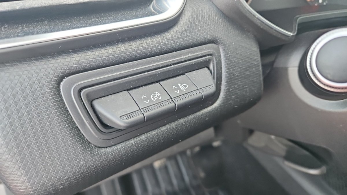 Renault Clio - Photo 16