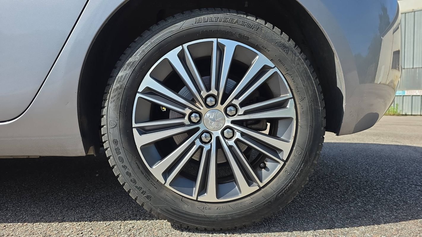 Peugeot 308 - Photo 19