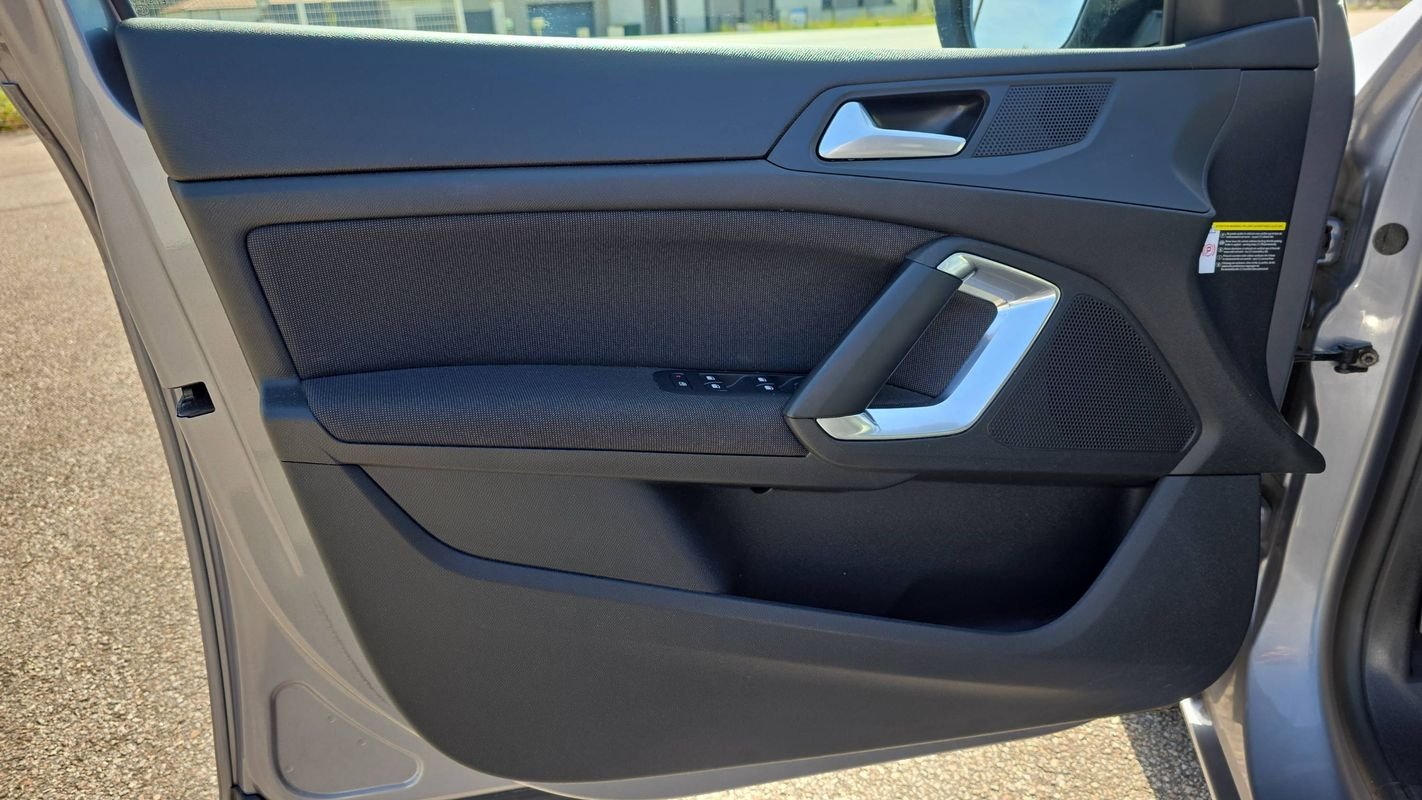 Peugeot 308 - Photo 7