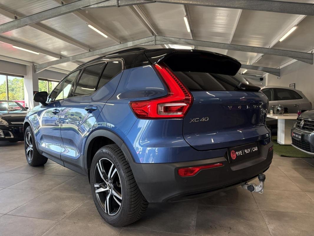 Volvo XC40 - Photo 3