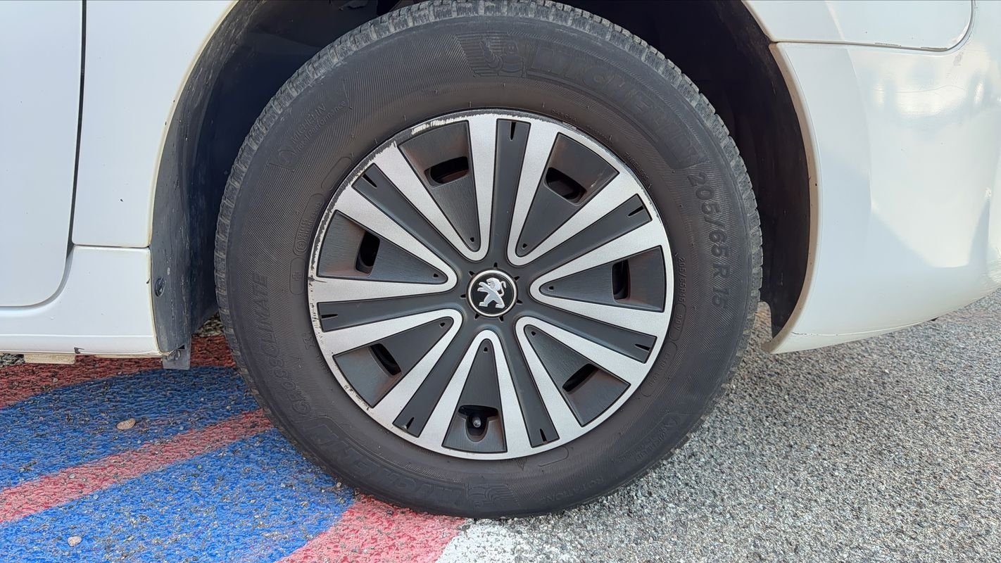 Peugeot Partner - Photo 17