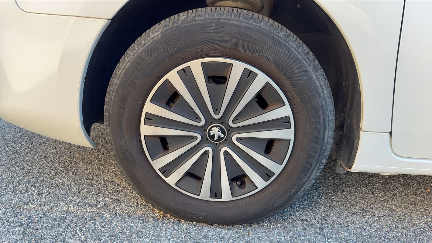Peugeot Partner - Photo 18