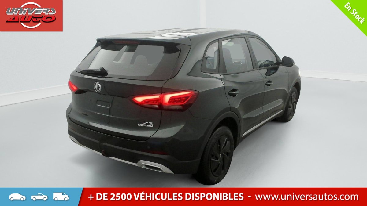 MG ZS - Photo 7
