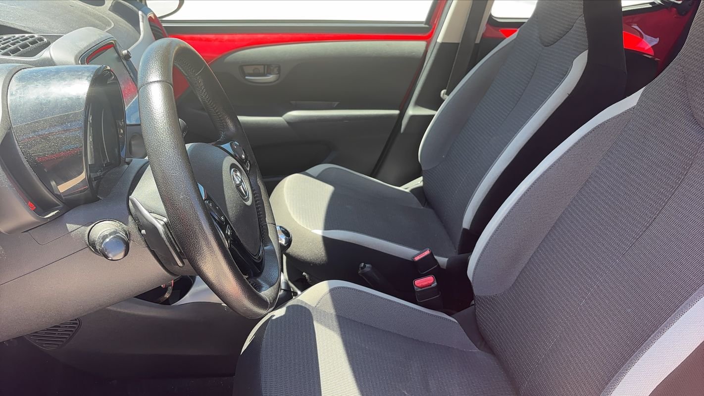 Toyota Aygo - Photo 25