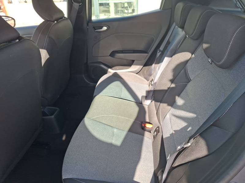 Renault Clio - Photo 17