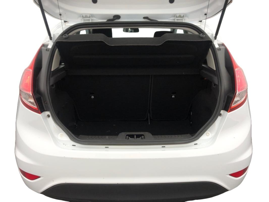 Ford Fiesta - Photo 15