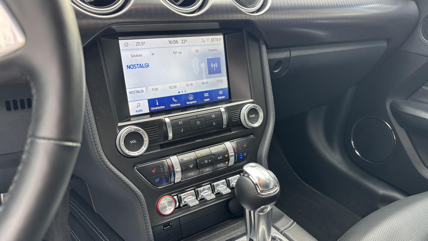 Ford Mustang - Photo 22