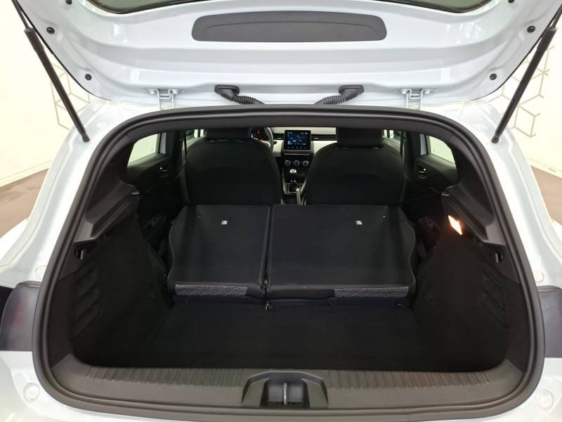 Renault Clio - Photo 17