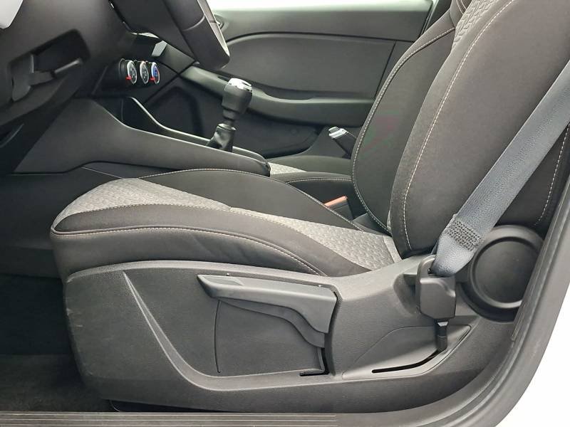 Renault Clio - Photo 25