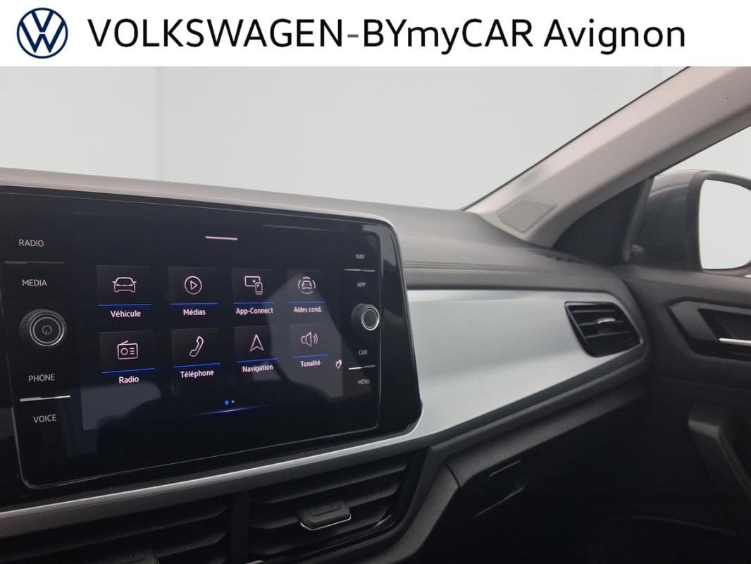 Volkswagen T-Roc - Photo 13