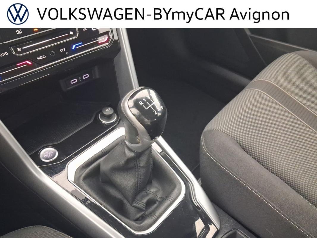 Volkswagen T-Roc - Photo 15