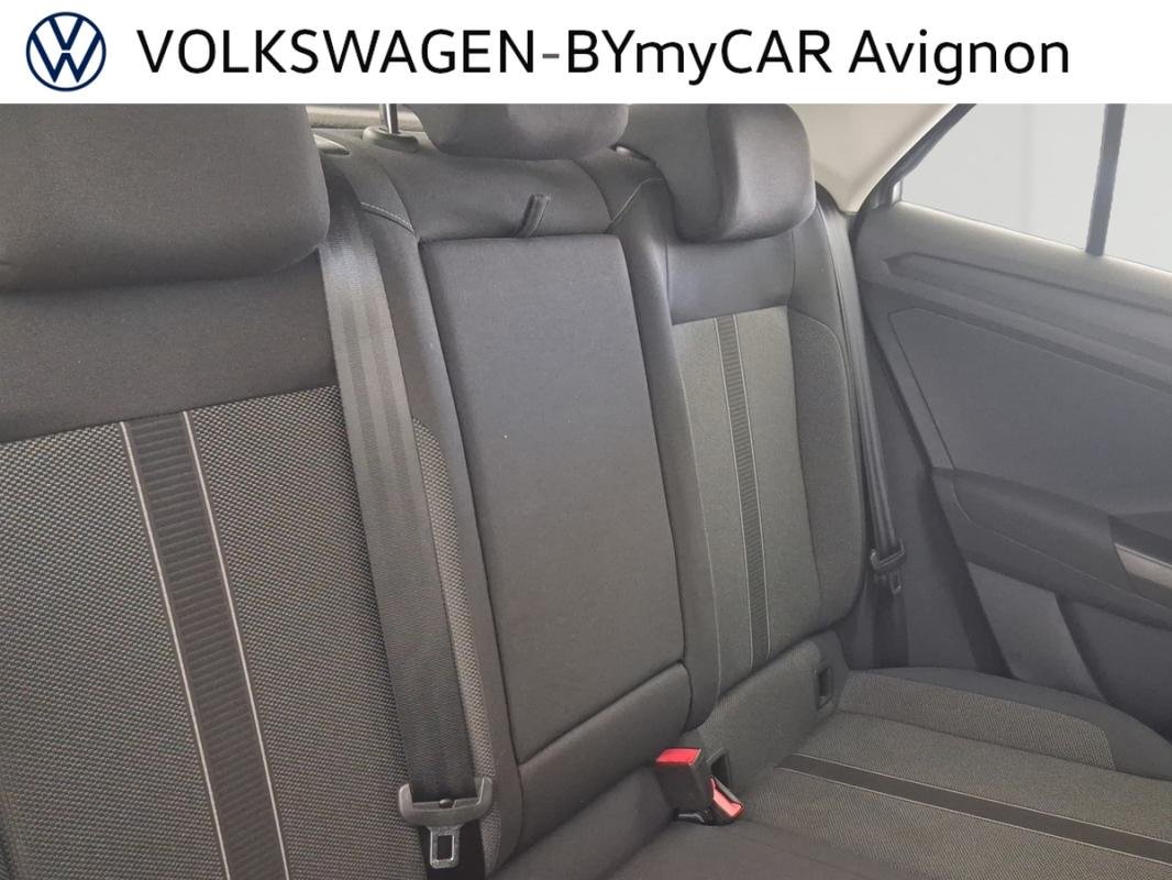 Volkswagen T-Roc - Photo 26