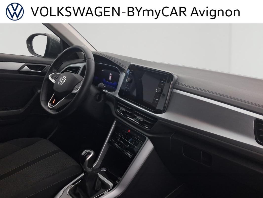 Volkswagen T-Roc - Photo 28